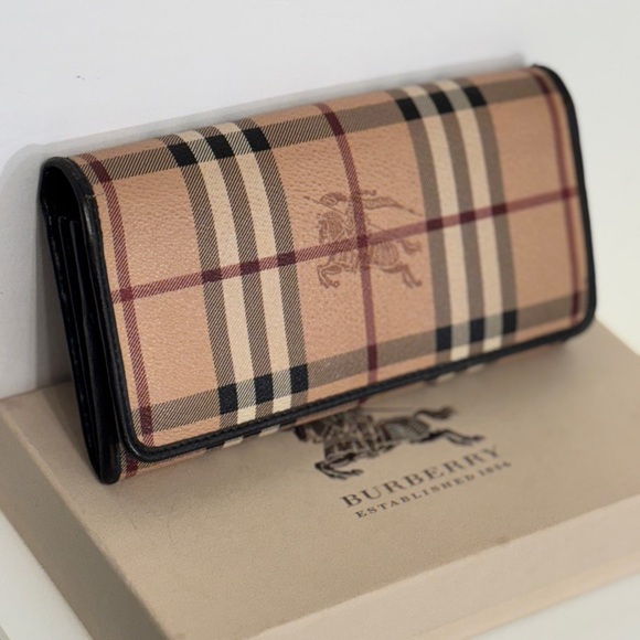 Burberry Accessories - Burberry Tan Plaid Women's Wallet